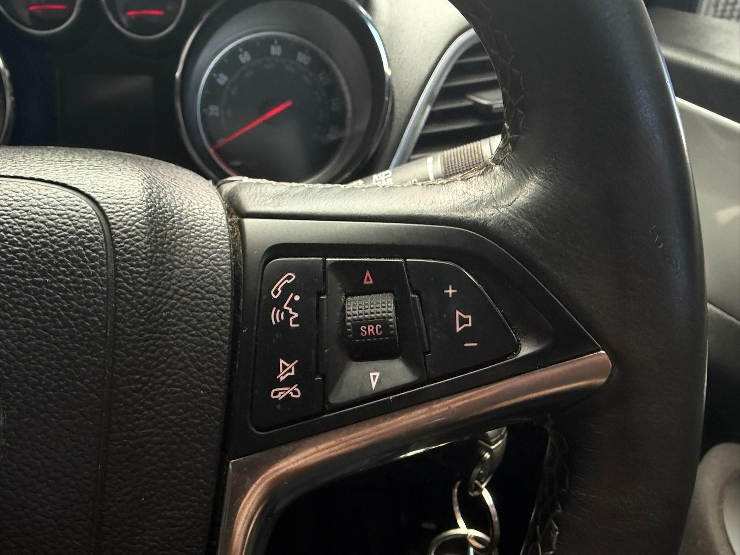 Used Vauxhall Mokka 2016 for sale - 77376667: Photo 24