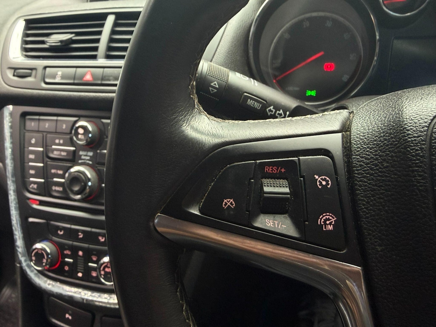 Used Vauxhall Mokka 2016 for sale - 77376667: Photo 25