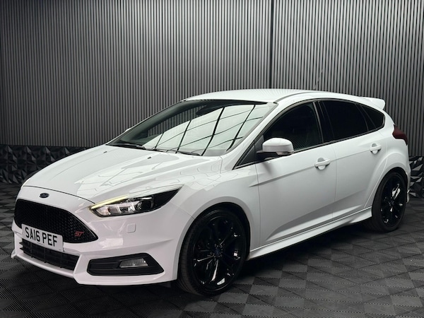 Used Ford Focus 2016 for sale - 76318125: Photo 10