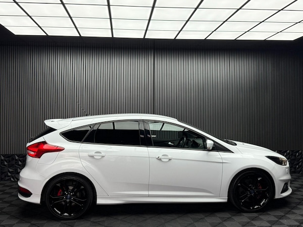 Used Ford Focus 2016 for sale - 76318125: Photo 19