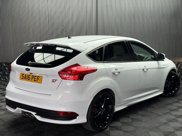 Used Ford Focus 2016 for sale - 76318125: Photo 21