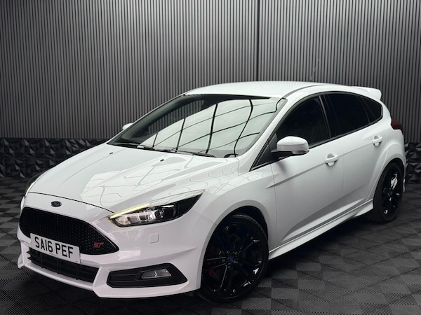 Used Ford Focus 2016 for sale - 76318125: Photo 4
