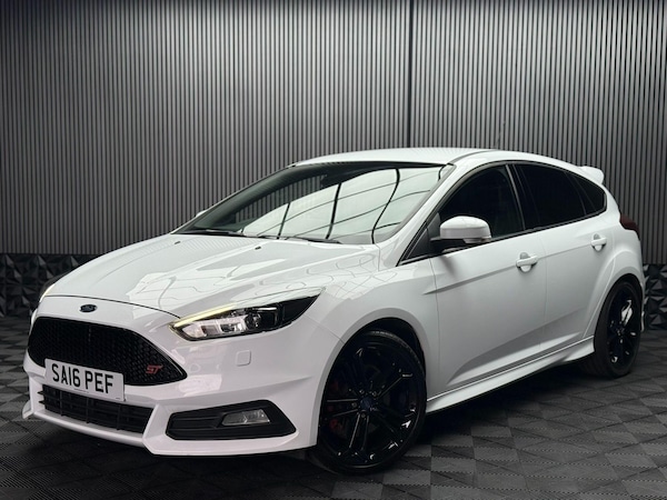 Used Ford Focus 2016 for sale - 76318125: Photo 9
