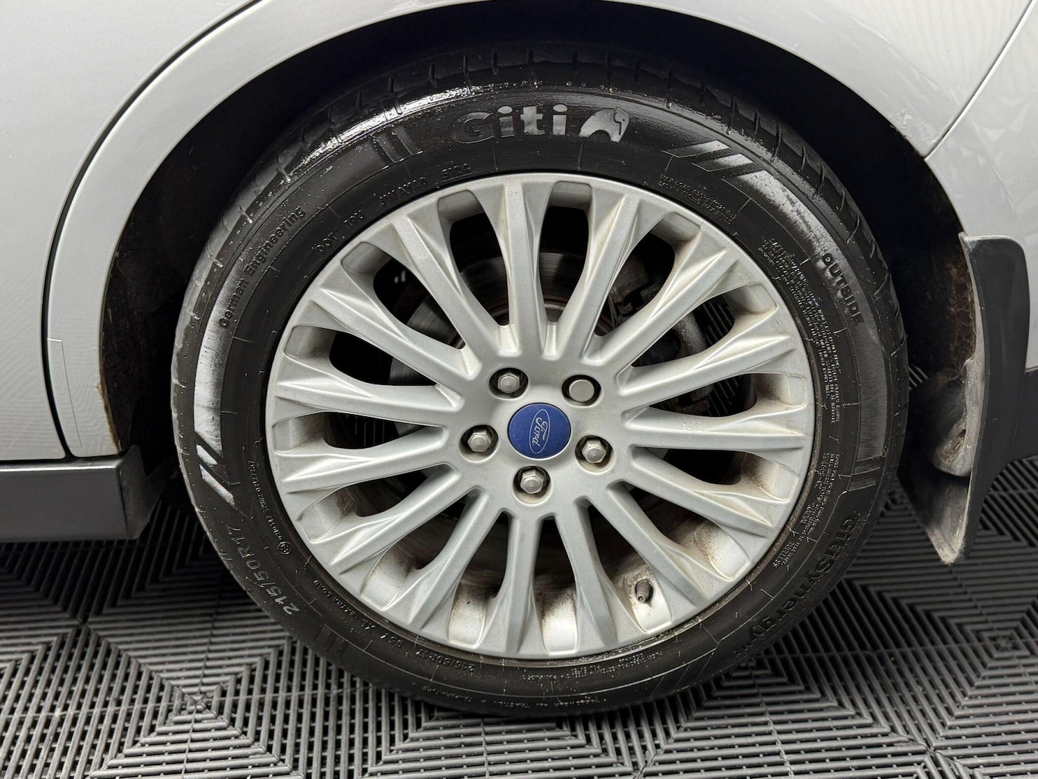 Used Ford C-Max 2015 for sale - 77646999: Photo 36