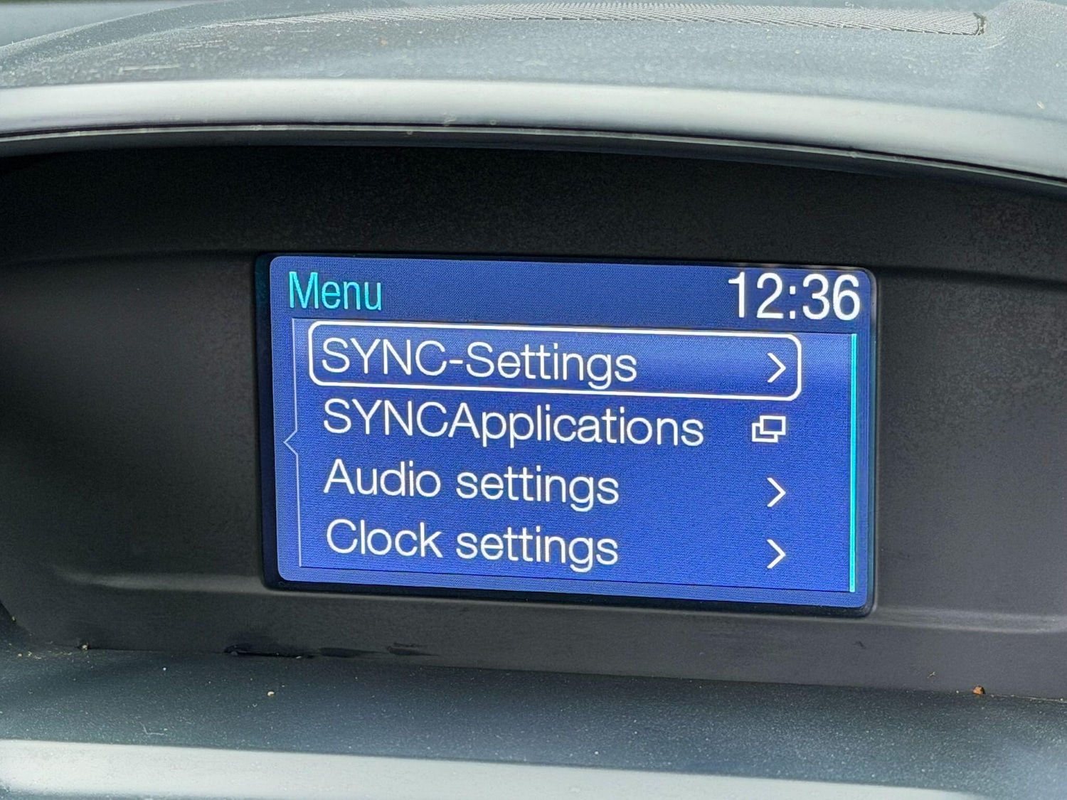 Used Ford C-Max 2015 for sale - 77646999: Photo 41