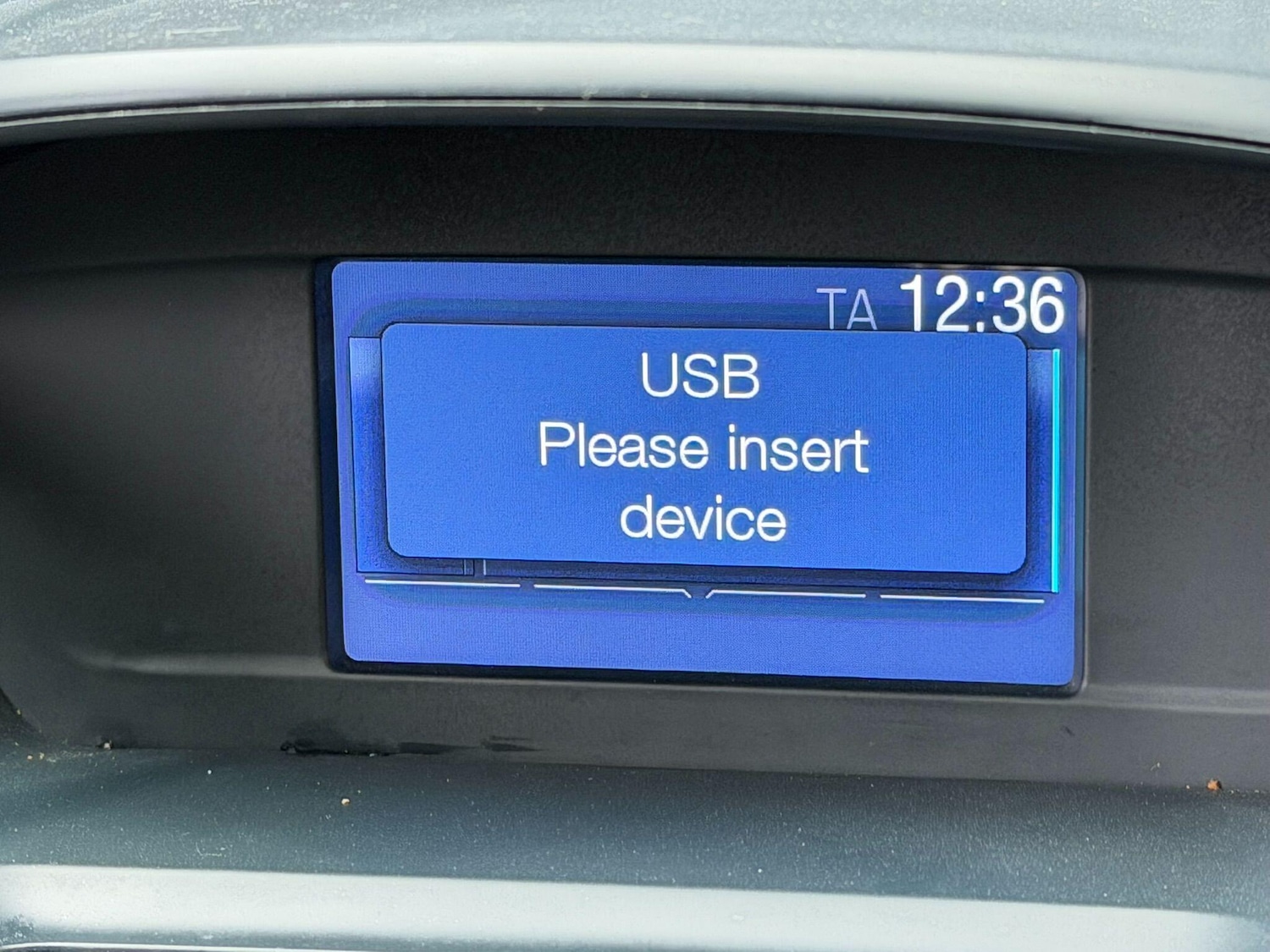 Used Ford C-Max 2015 for sale - 77646999: Photo 48