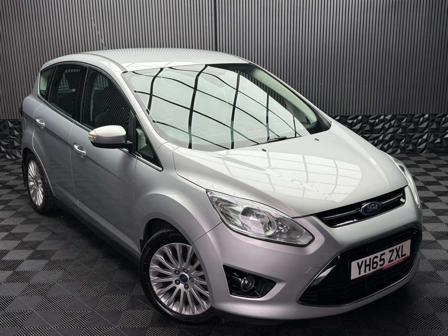 Used Ford C-Max 2015 for sale - 77646999: Photo 6