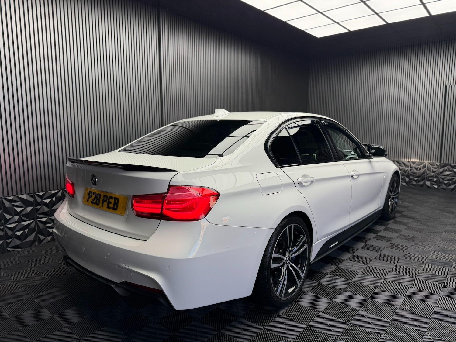 Used BMW 3 Series 2017 for sale - 77377313: Photo 16