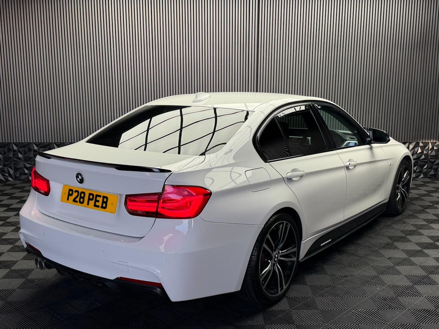 Used BMW 3 Series 2017 for sale - 77377313: Photo 18