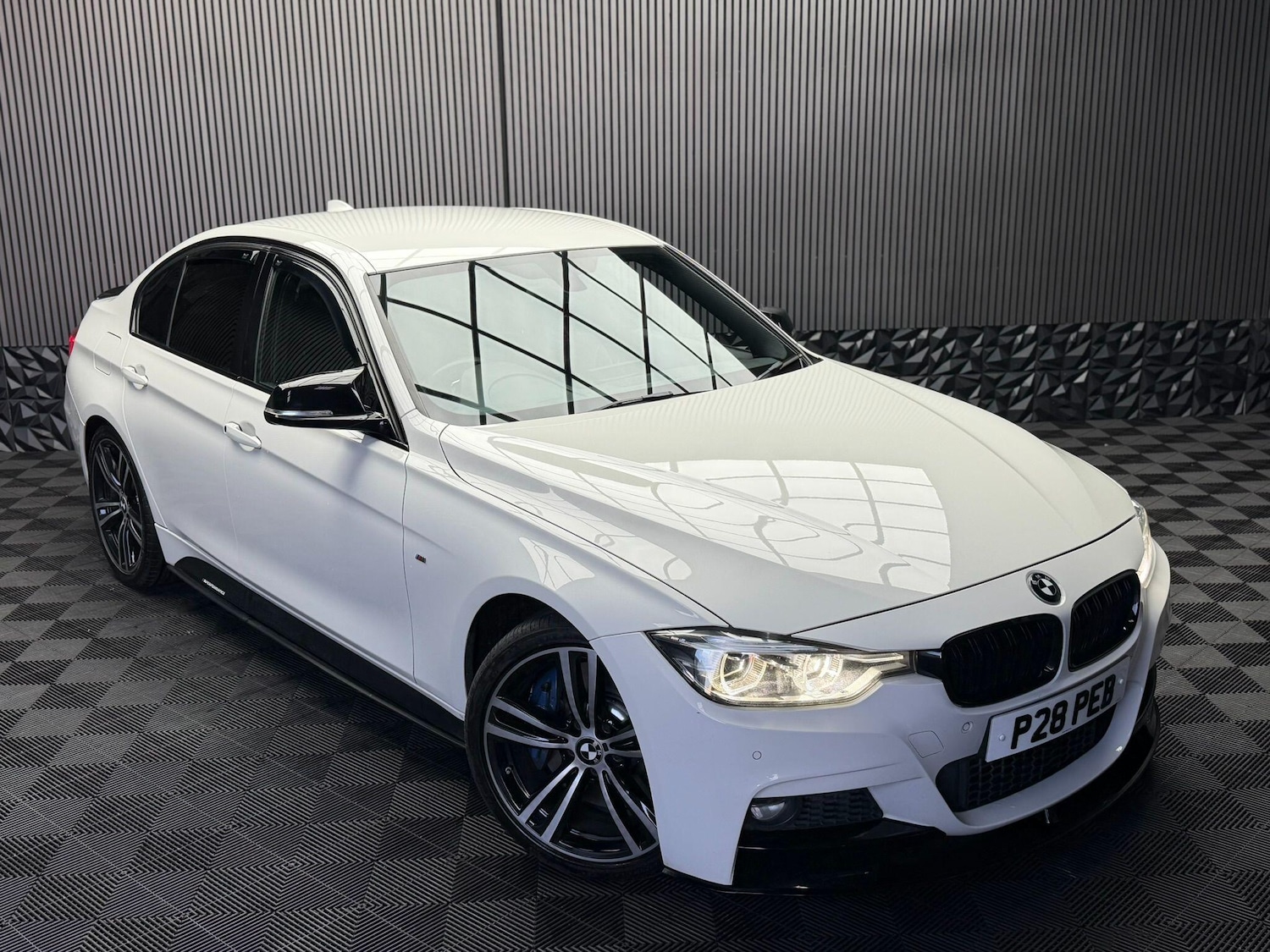 Used BMW 3 Series 2017 for sale - 77377313: Photo 6