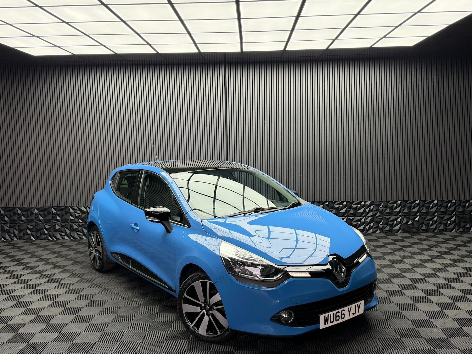 Used Renault Clio 2016 for sale - 77054014: Photo 10