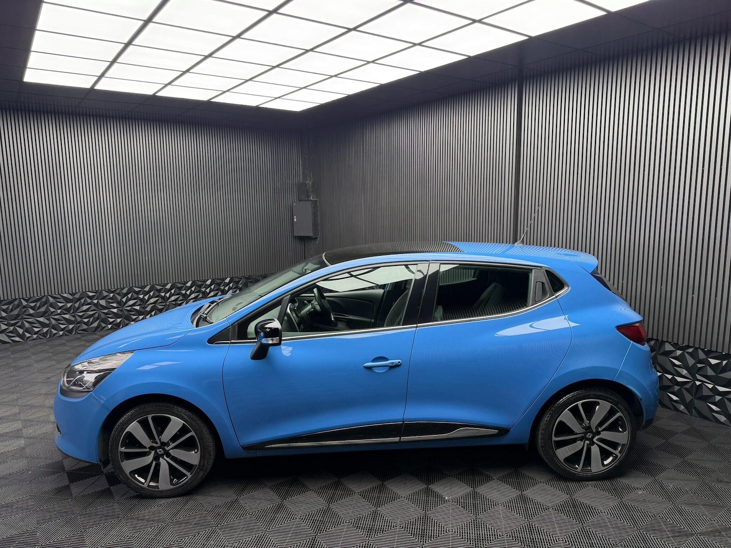 Used Renault Clio 2016 for sale - 77054014: Photo 15