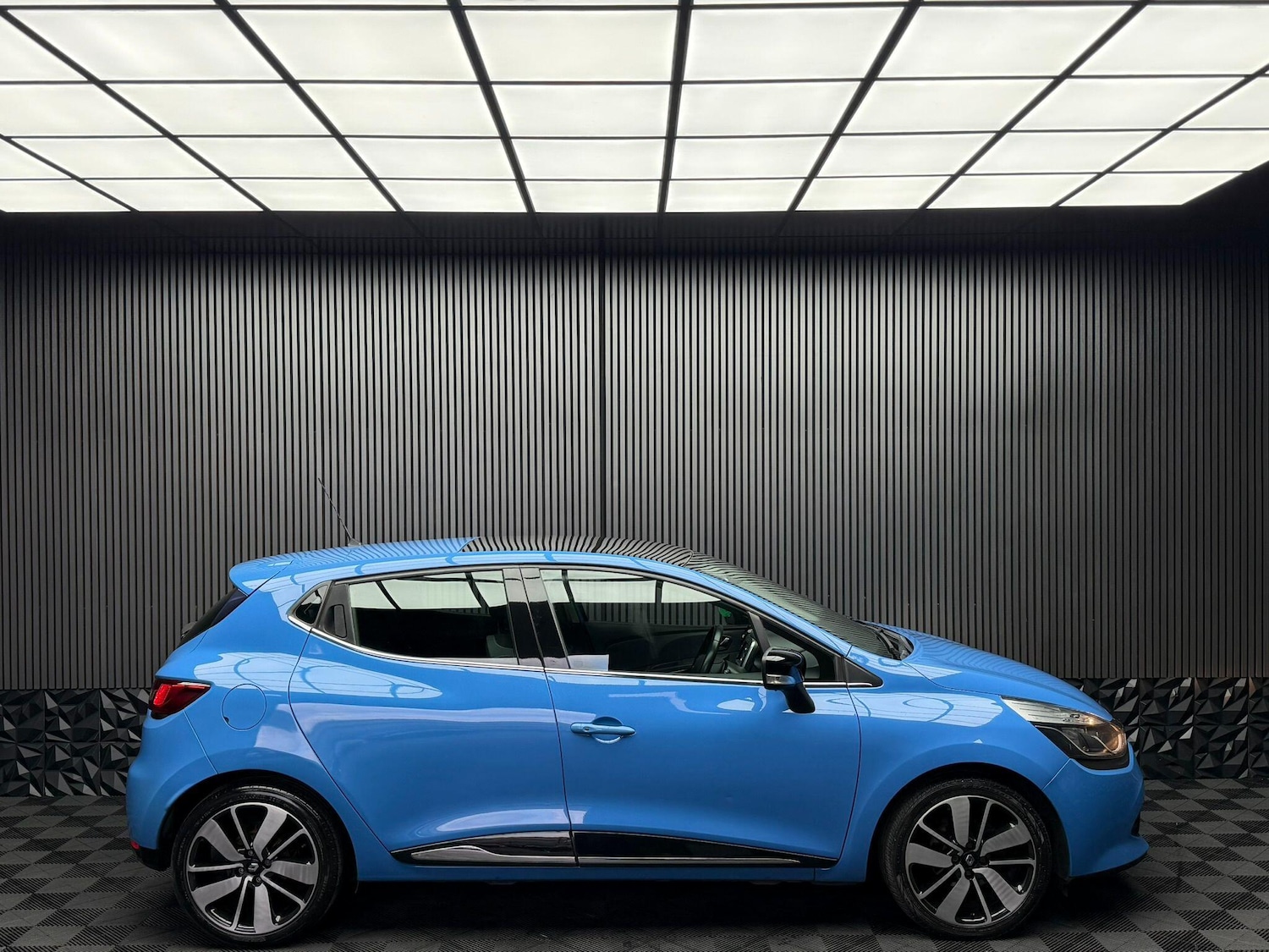 Used Renault Clio 2016 for sale - 77054014: Photo 17