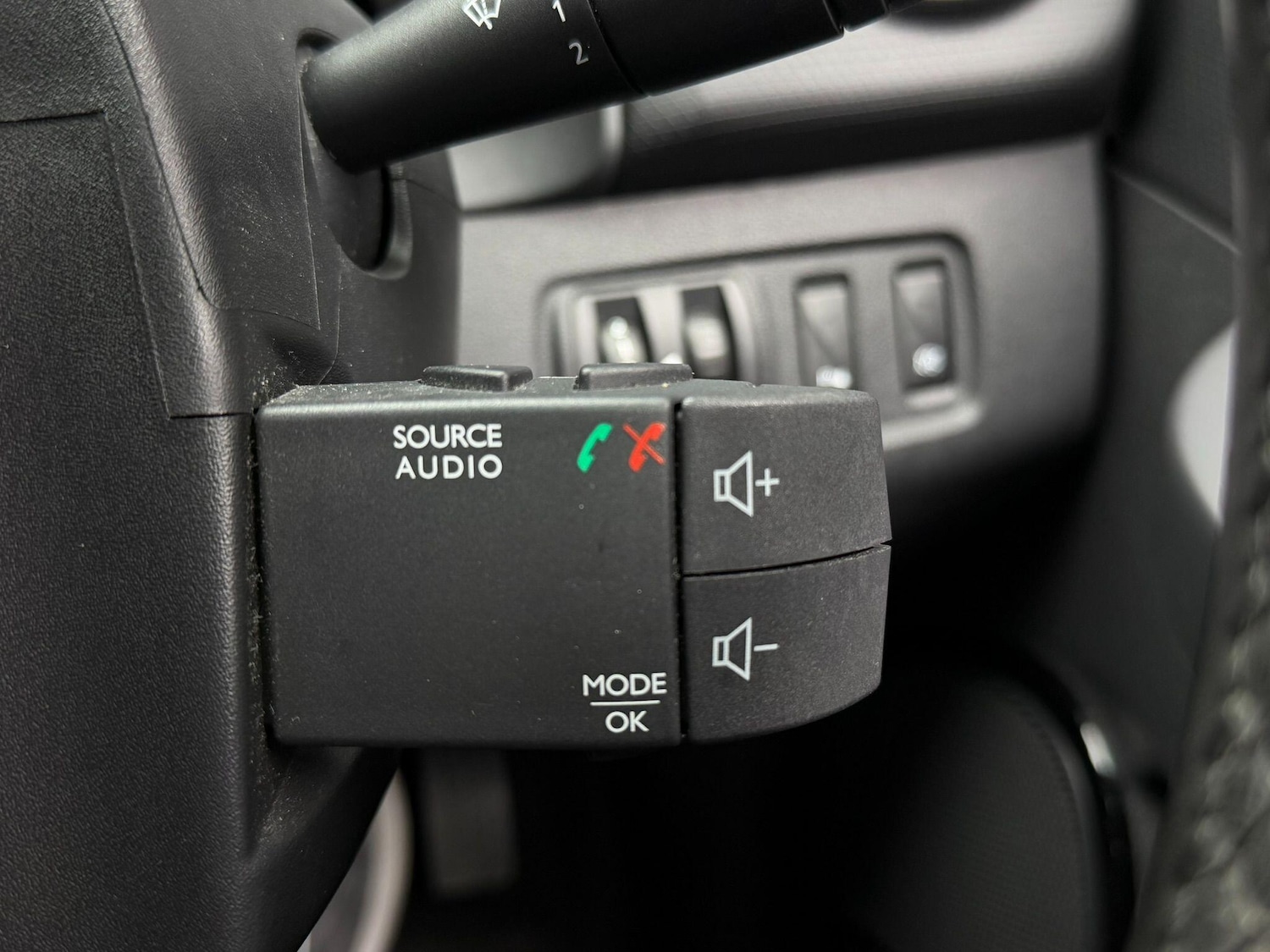 Used Renault Clio 2016 for sale - 77054014: Photo 25