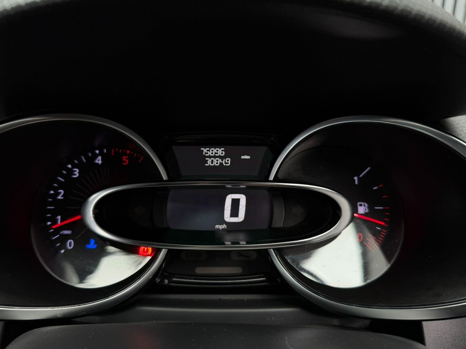 Used Renault Clio 2016 for sale - 77054014: Photo 49