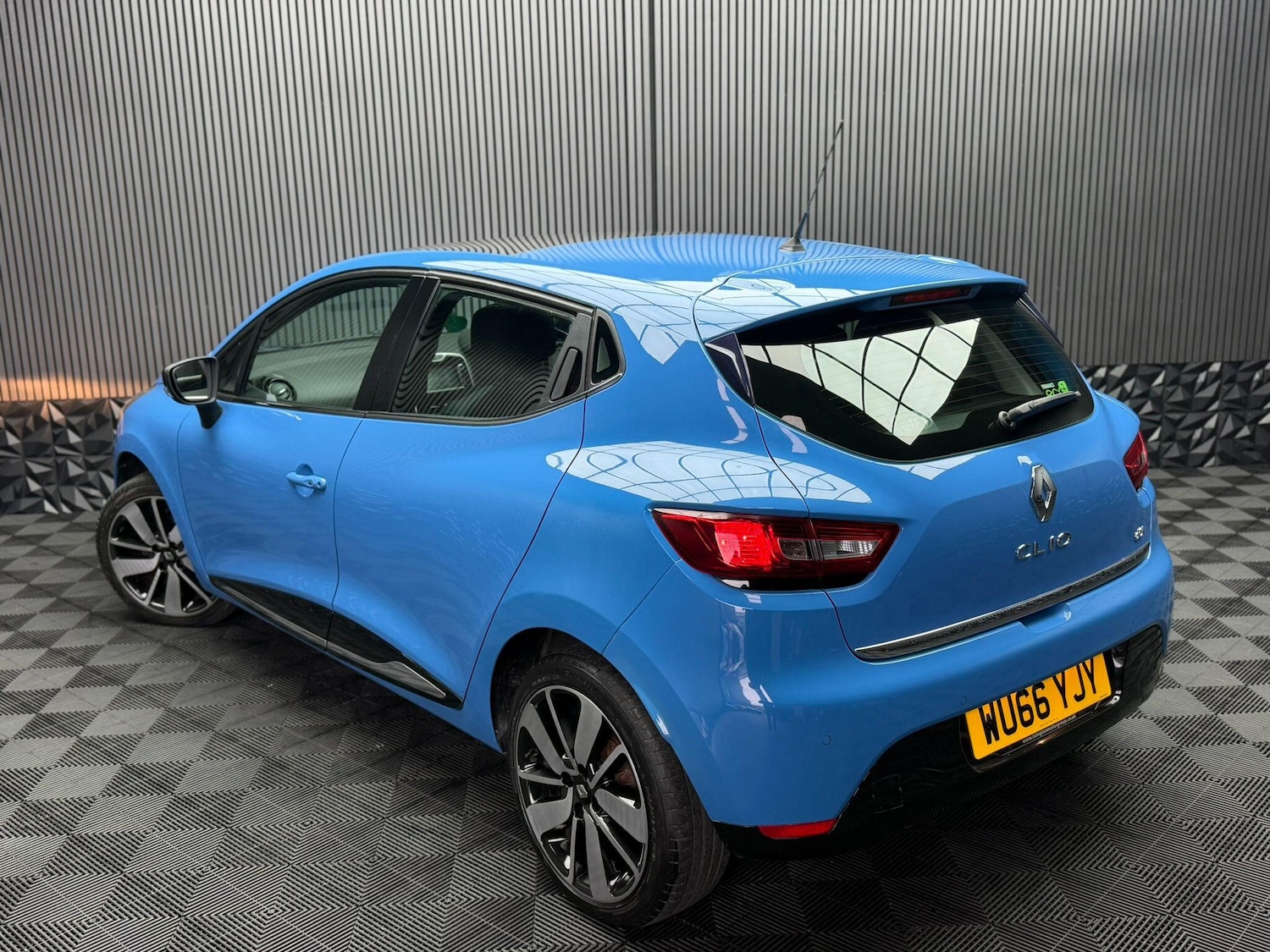 Used Renault Clio 2016 for sale - 77054014: Photo 5