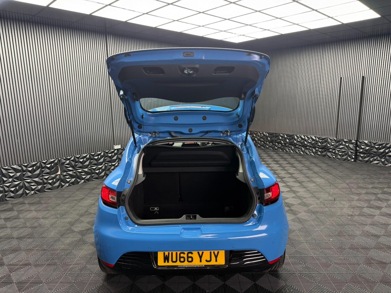 Used Renault Clio 2016 for sale - 77054014: Photo 50