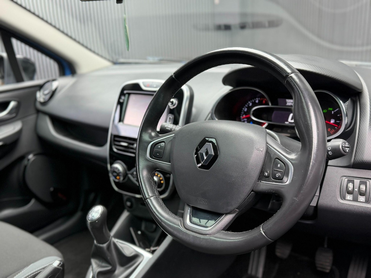 Used Renault Clio 2016 for sale - 77054014: Photo 51