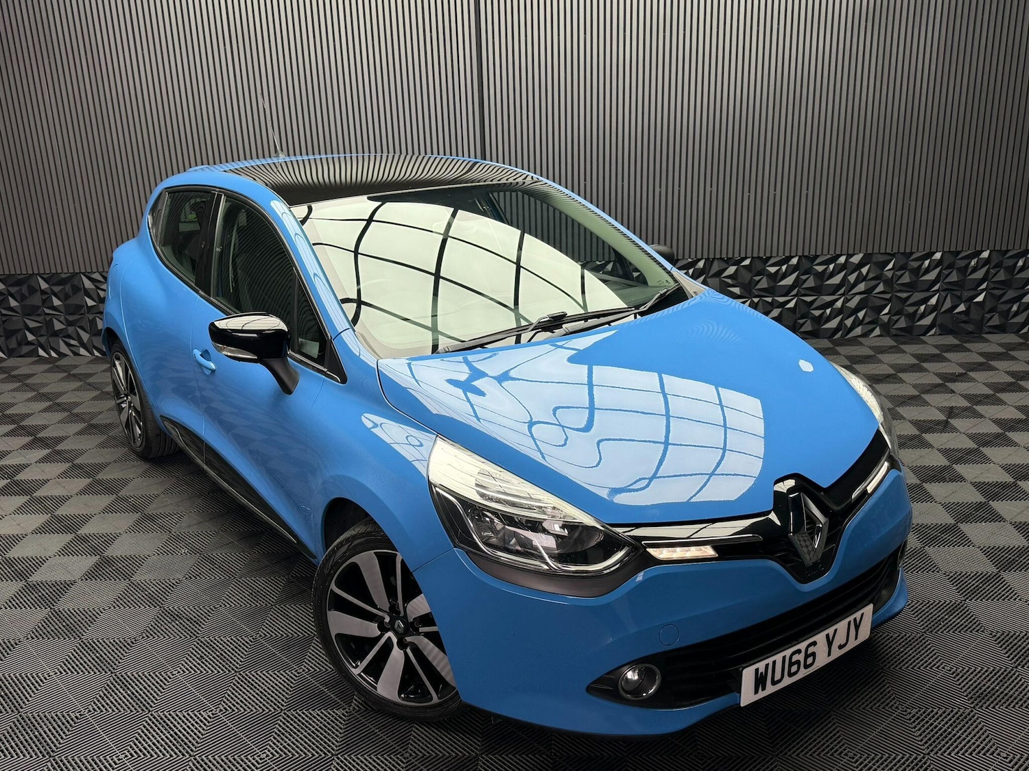 Used Renault Clio 2016 for sale - 77054014: Photo 6