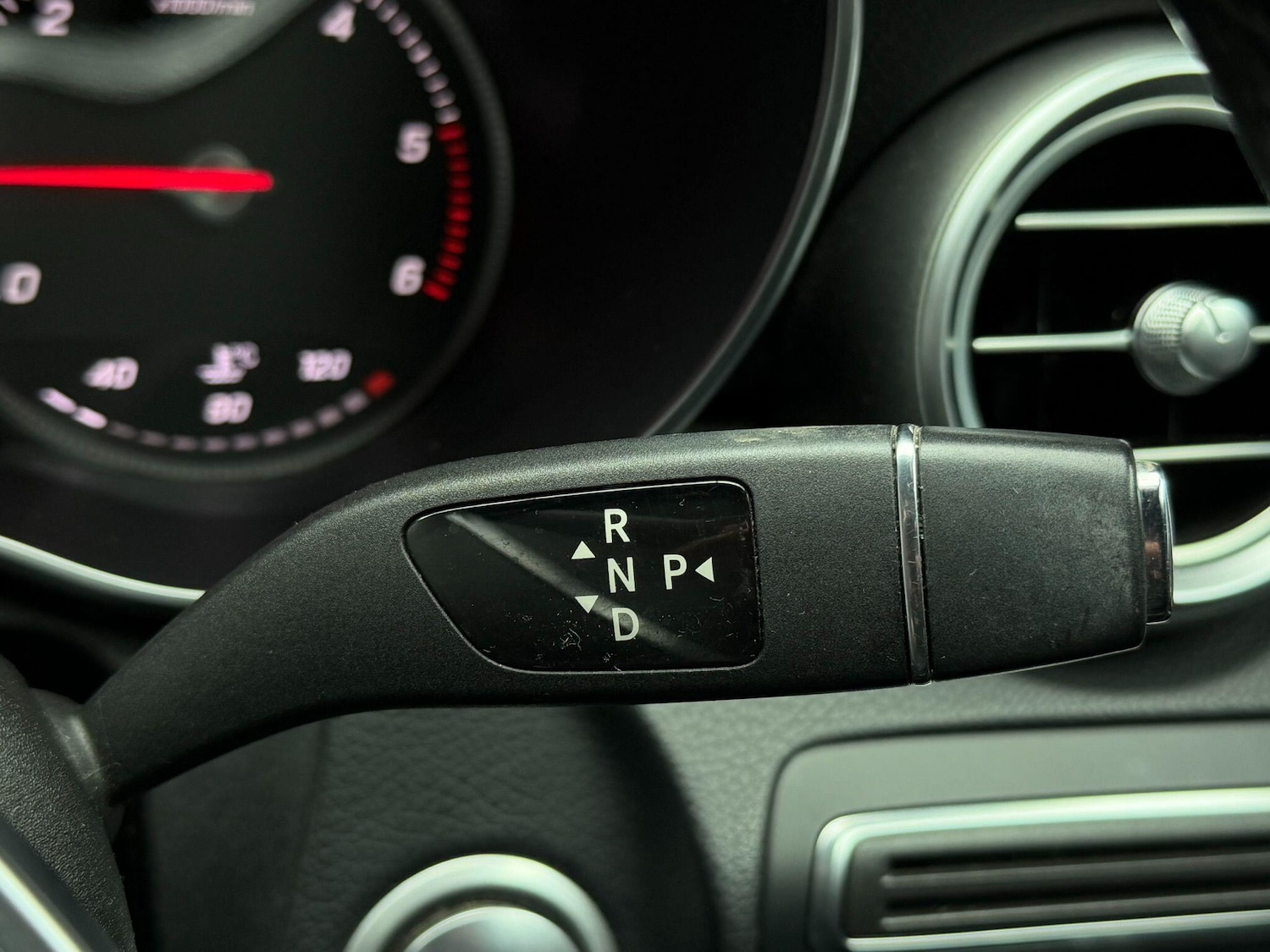 Used Mercedes-Benz C Class 2014 for sale - 77377339: Photo 23