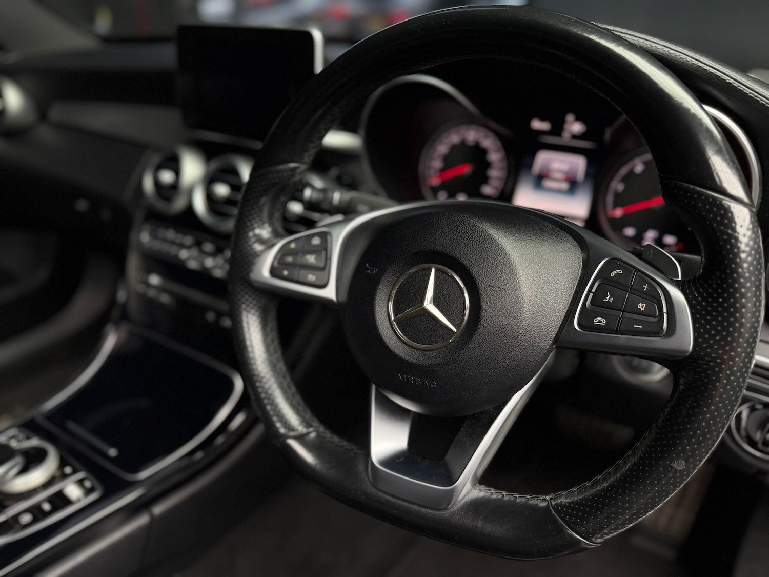 Used Mercedes-Benz C Class 2014 for sale - 77377339: Photo 50