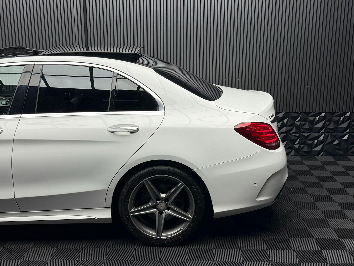 Used Mercedes-Benz C Class 2014 for sale - 77377339: Photo 59