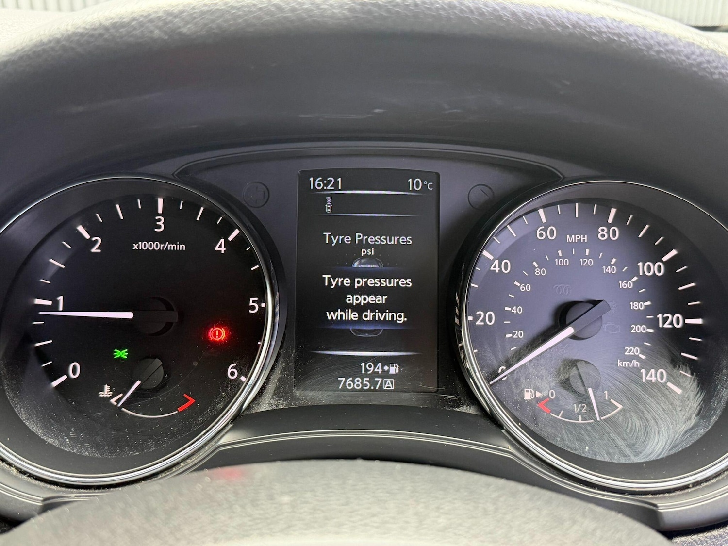 Used Nissan Pulsar 2015 for sale - 77646735: Photo 50