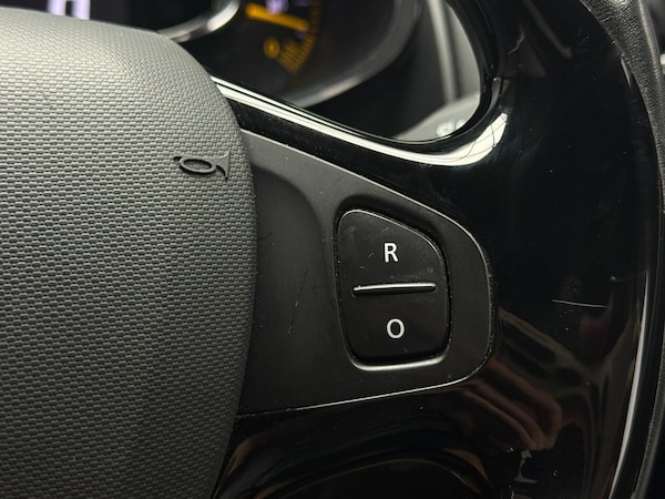 Used Renault Clio 2014 for sale - 76318168: Photo 32