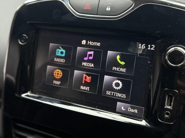 Used Renault Clio 2014 for sale - 76318168: Photo 43