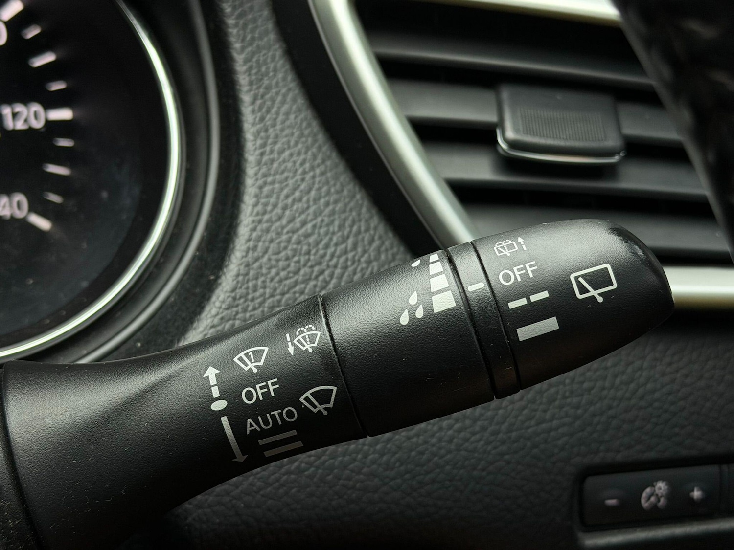 Used Nissan Qashqai 2016 for sale - 77646674: Photo 26