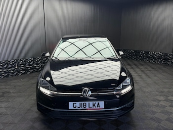 Used Volkswagen Golf 2018 for sale - 78923344: Photo