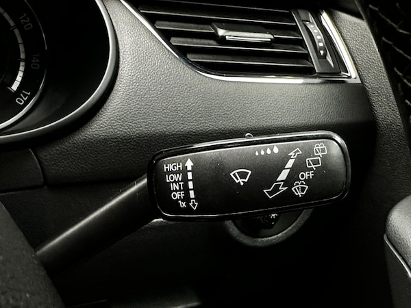 Used Skoda Octavia 2014 for sale - 76318063: Photo 33