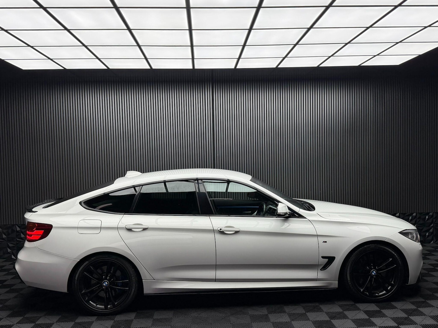 Used BMW 3 Series 2016 for sale - 77559987: Photo 16