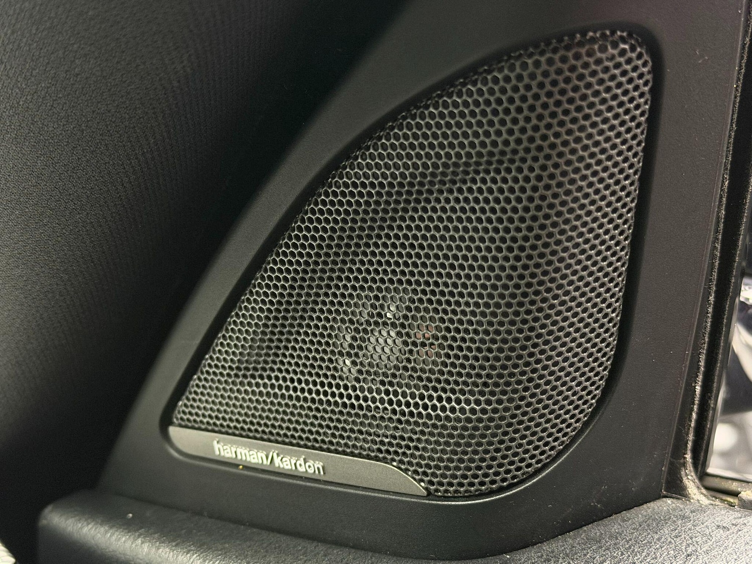 Used BMW 3 Series 2016 for sale - 77559987: Photo 60