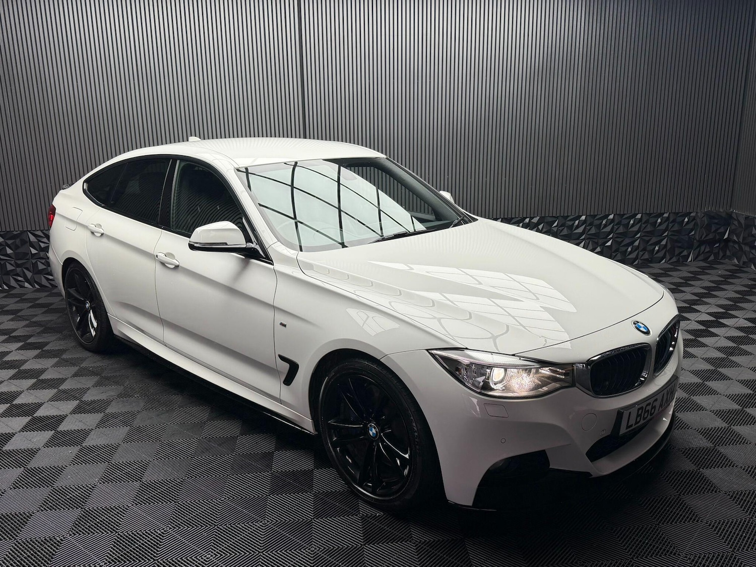 Used BMW 3 Series 2016 for sale - 77559987: Photo 7