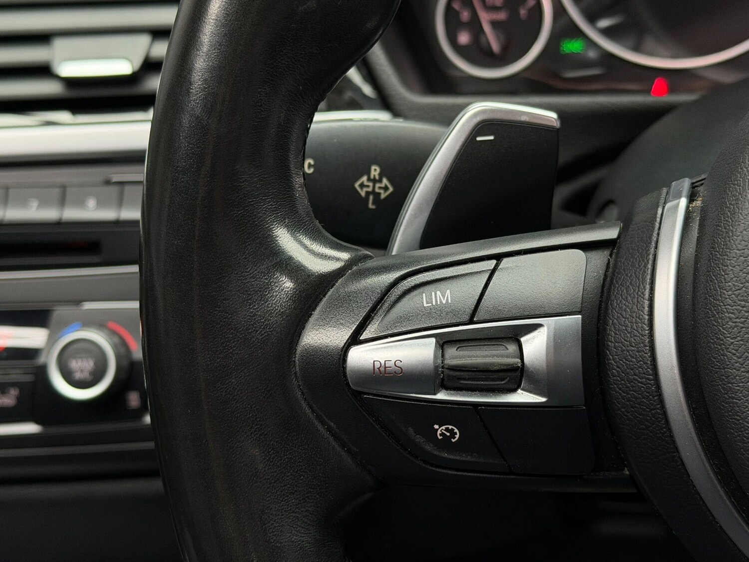 Used BMW 3 Series 2014 for sale - 77909337: Photo 36