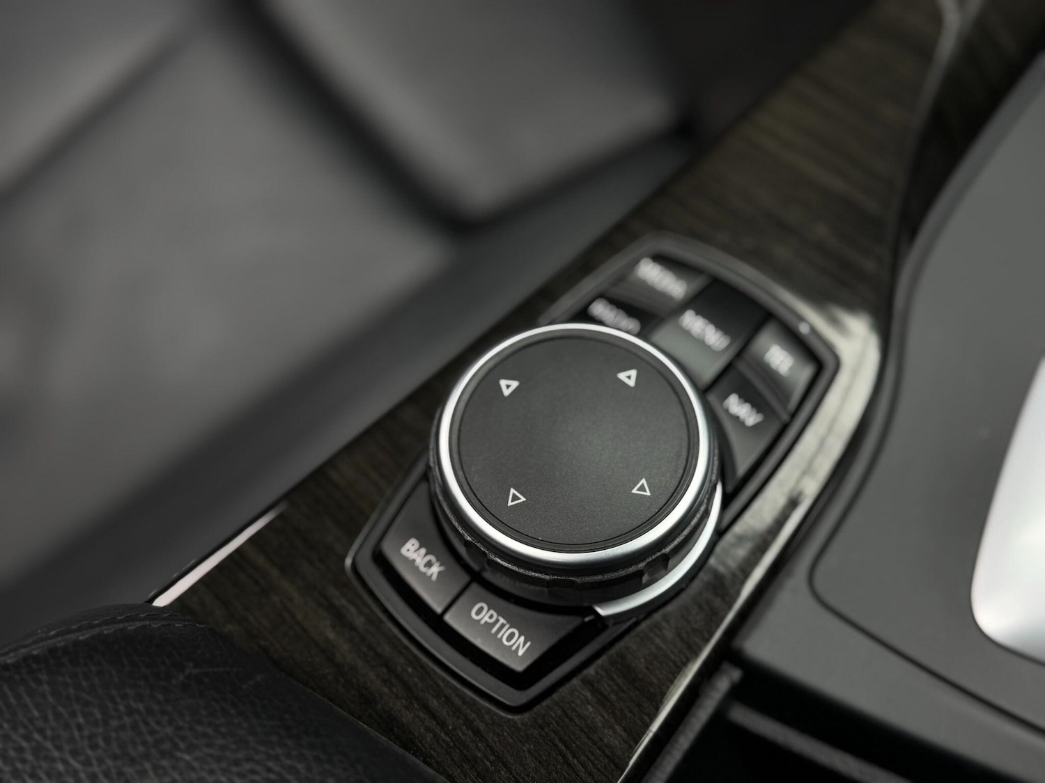 Used BMW 3 Series 2014 for sale - 77909337: Photo 40