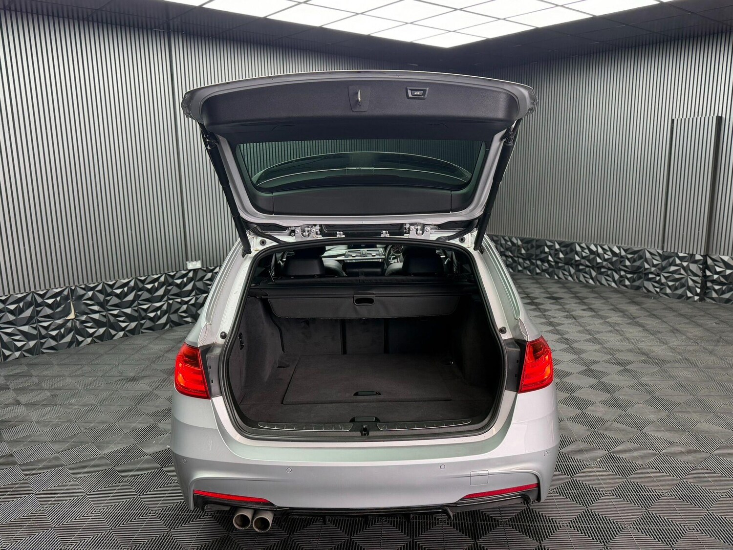 Used BMW 3 Series 2014 for sale - 77909337: Photo 74