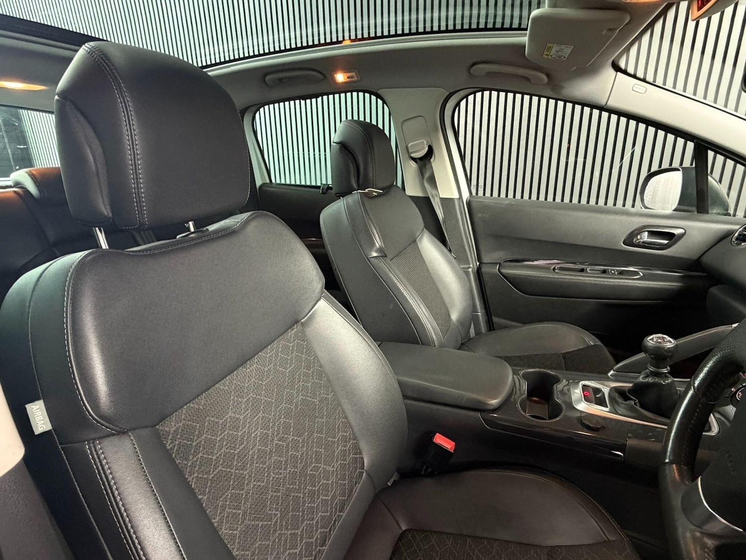 Used Peugeot 3008 for sale - 78135960: Photo 24