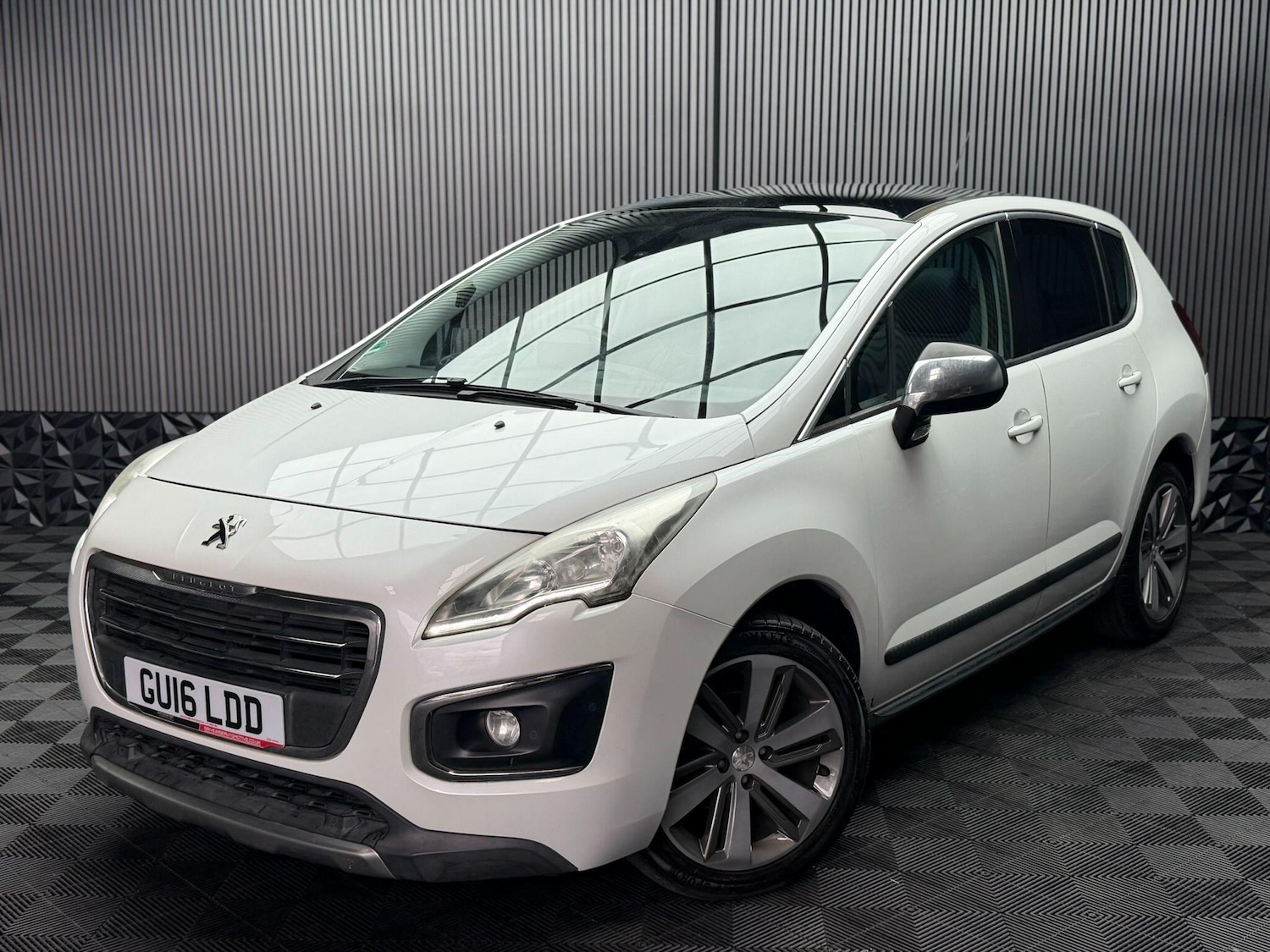 Used Peugeot 3008 for sale - 78135960: Photo 4