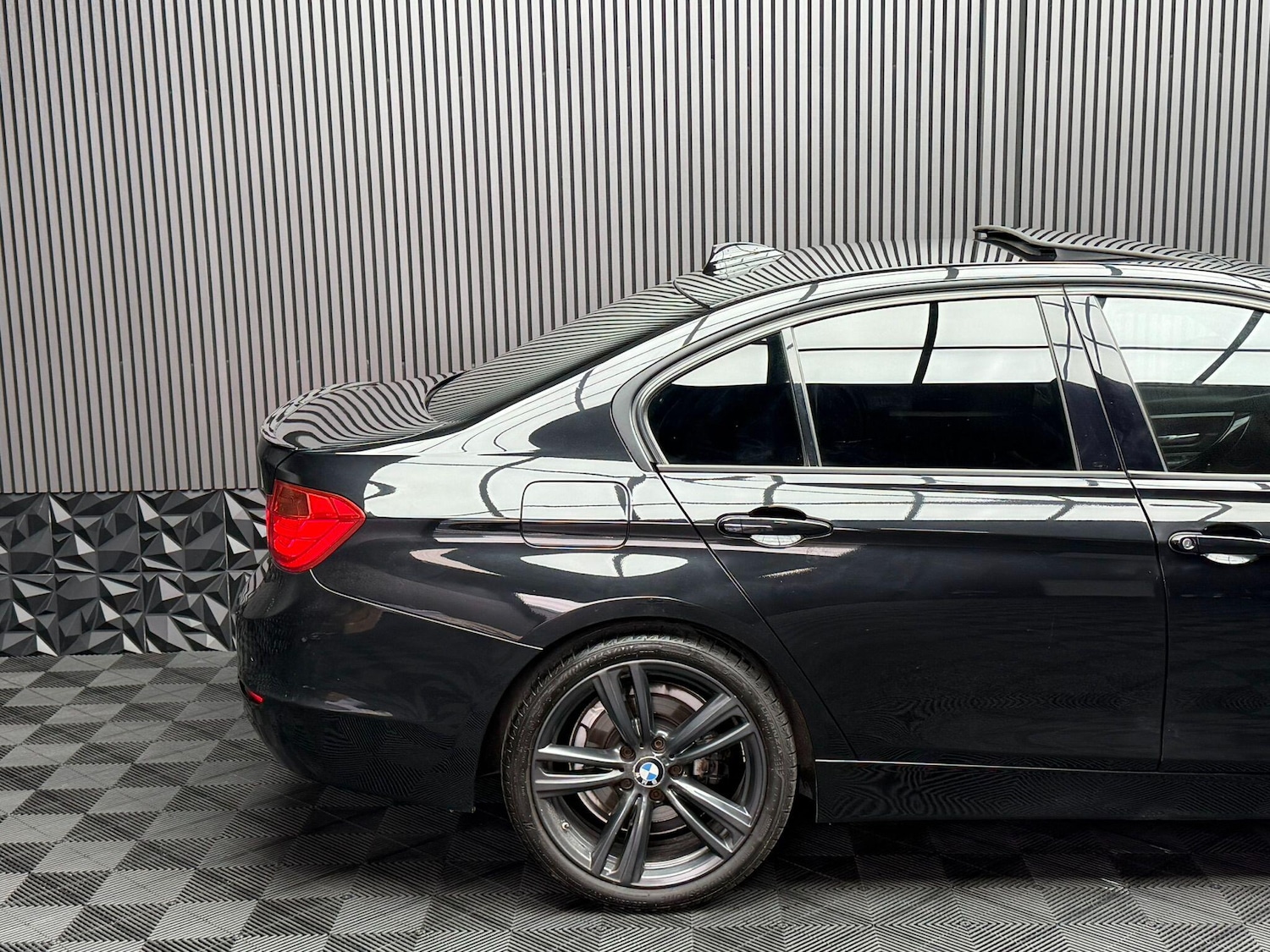 Used BMW 3 Series 2014 for sale - 76634096: Photo 13