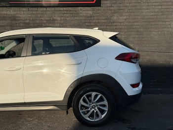 Used Hyundai TUCSON 2017 for sale - 75949012: Photo