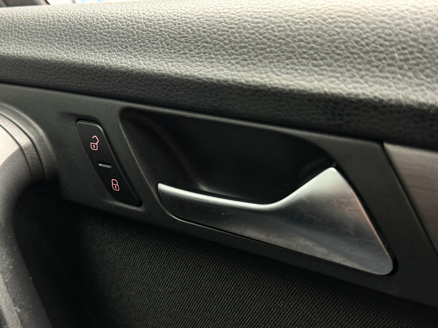 Used Volkswagen Passat 2012 for sale - 77909326: Photo 26