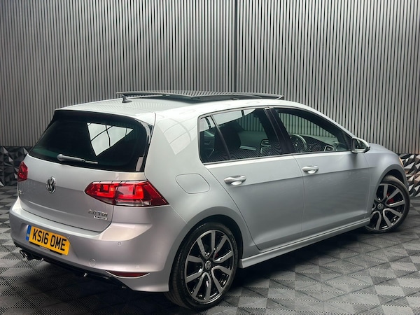 Used Volkswagen Golf 2016 for sale - 76317937: Photo 20