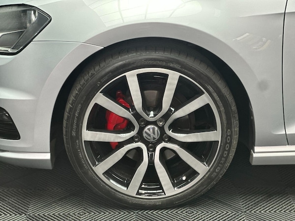 Used Volkswagen Golf 2016 for sale - 76317937: Photo 42