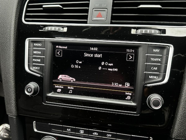 Used Volkswagen Golf 2016 for sale - 76317937: Photo 52