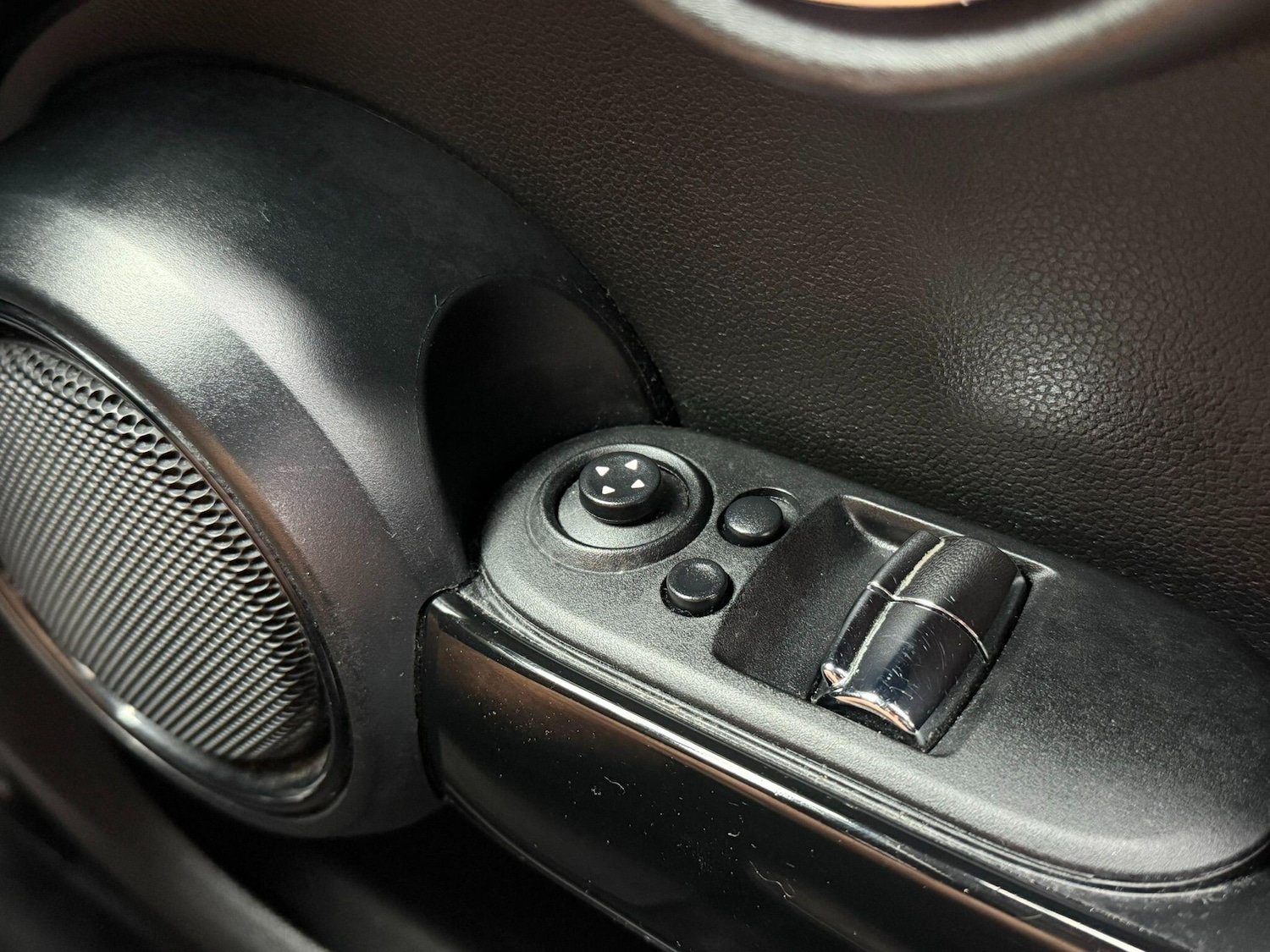 Used MINI Hatch 2015 for sale - 76993851: Photo 28