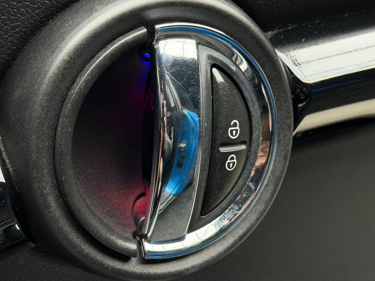 Used MINI Hatch 2015 for sale - 76993851: Photo 29