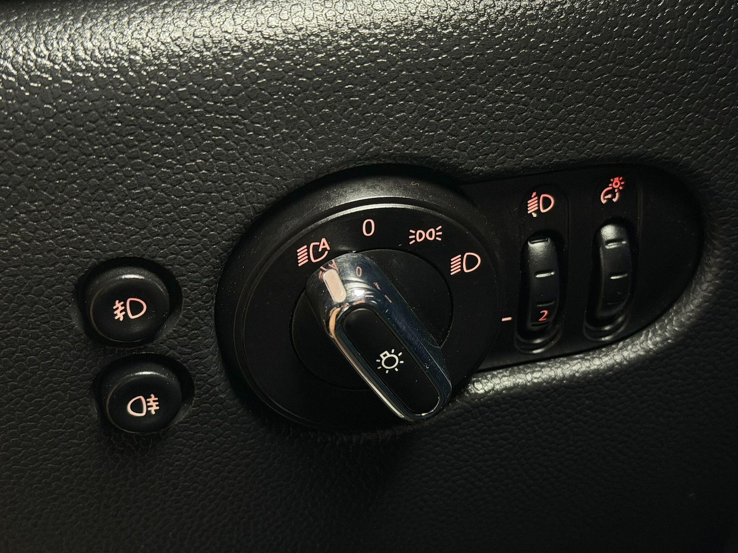 Used MINI Hatch 2015 for sale - 76993851: Photo 30