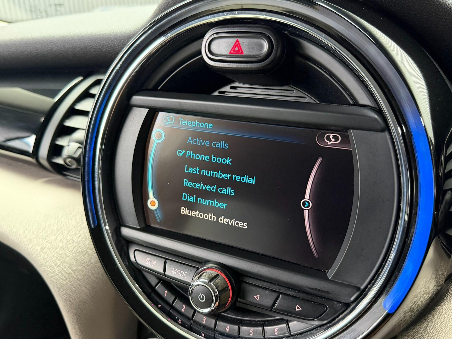 Used MINI Hatch 2015 for sale - 76993851: Photo 41